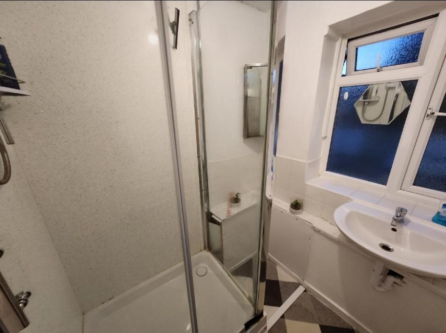 Gatwick Star Night Stay - Gatwick Crawley  Bagian luar foto