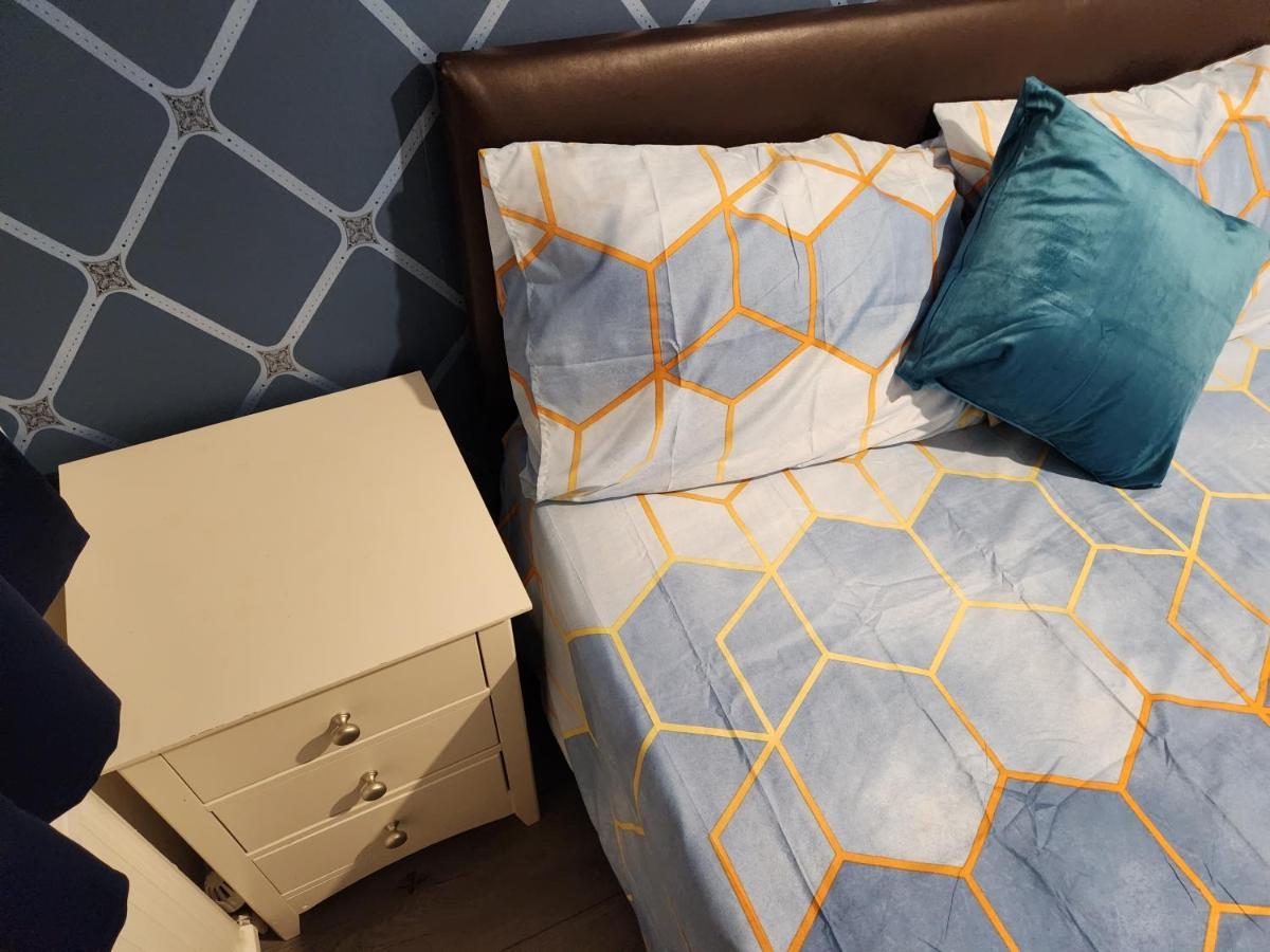 Gatwick Star Night Stay - Gatwick Crawley  Bagian luar foto