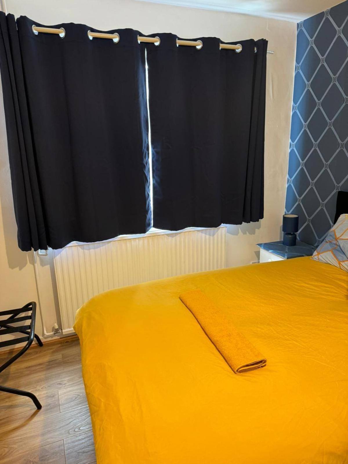 Gatwick Star Night Stay - Gatwick Crawley  Bagian luar foto