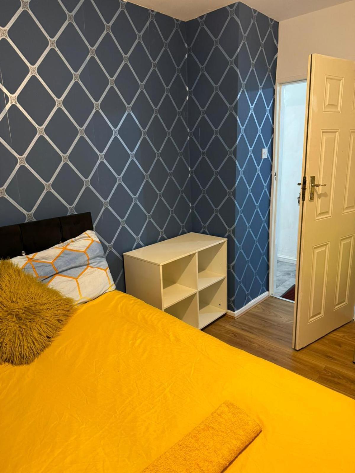 Gatwick Star Night Stay - Gatwick Crawley  Bagian luar foto